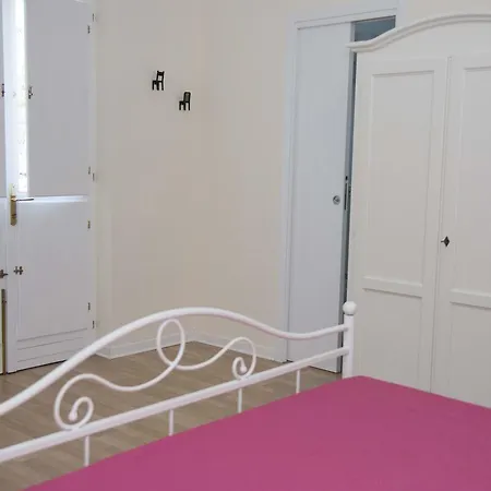 Nicola's Bed and Breakfast Πομπηία